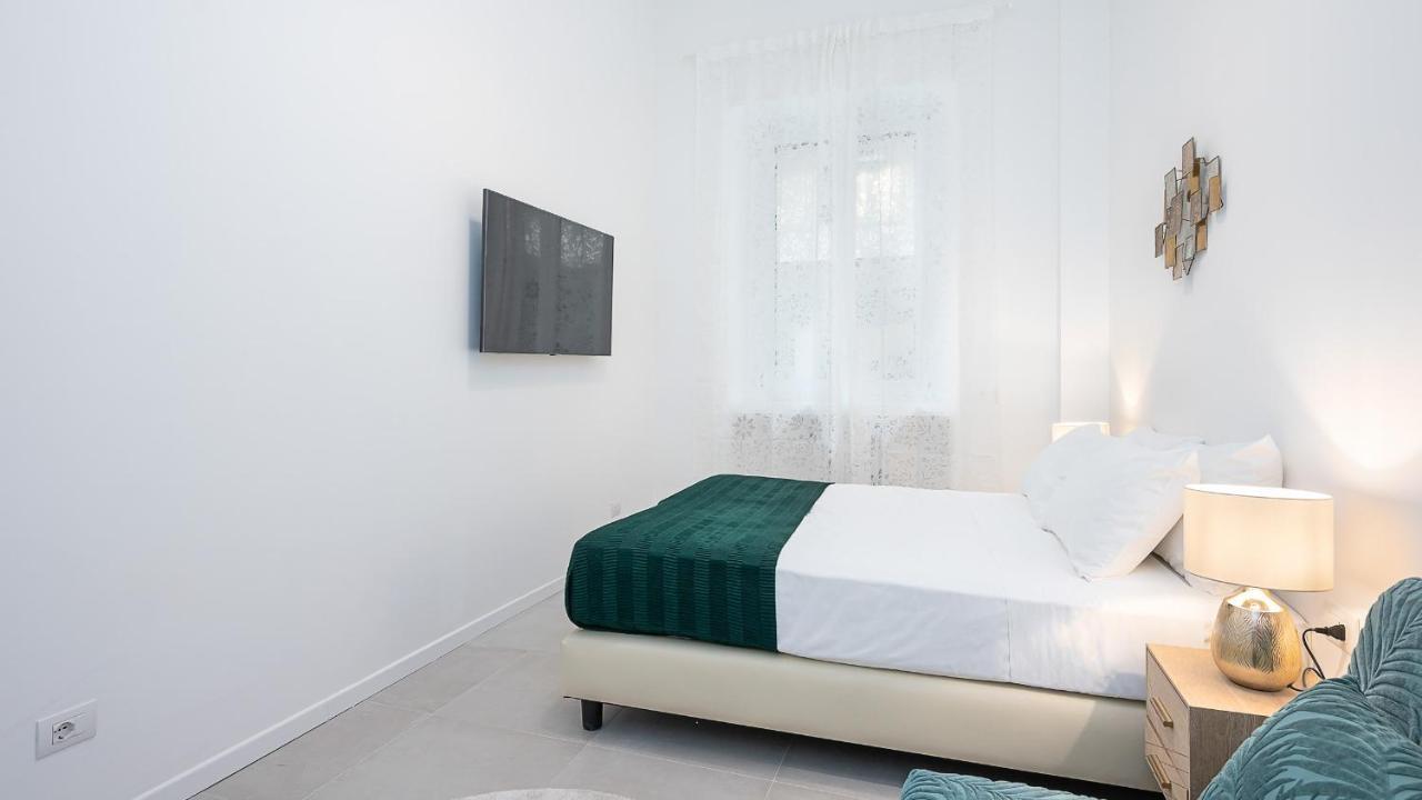 Classbnb - Due Moderni A 1km Dall'arco Della Pace Mailand
